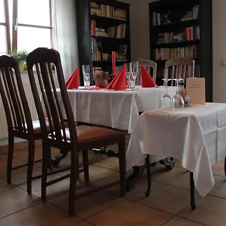 Gemuetliches Doppelzimmer In Mit Garten Und Terrasse Apartment